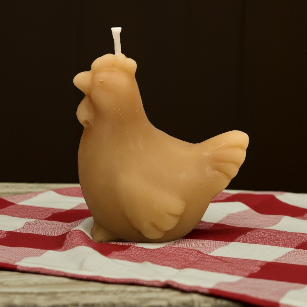 BEESWAX CANDLE: HEN CHICKEN