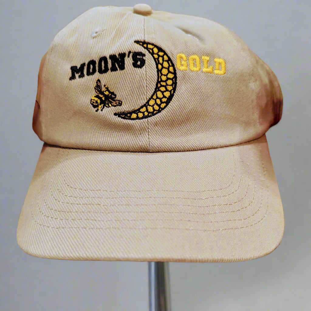 GIFT: MOON'S GOLD CAP
