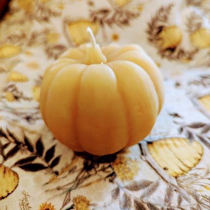 BEESWAX CANDLE: PUMPKIN