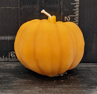 BEESWAX CANDLE: PUMPKIN